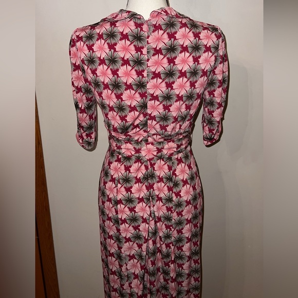 Chadwick’s dress - Picture 9 of 11